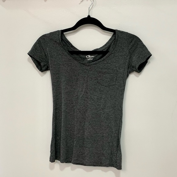 ☀️ 4/$25 | DYNAMITE | Basic Tee - Picture 1 of 3